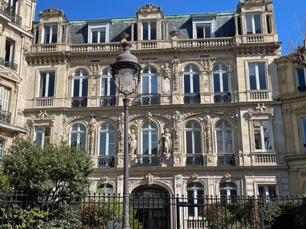 Fondation Dosne-Thiers place Saint Georges Paris
