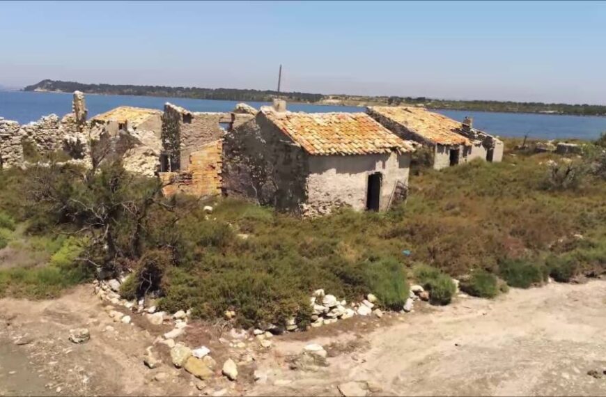 Île de la Nadière au départ de Port la Nouvelle