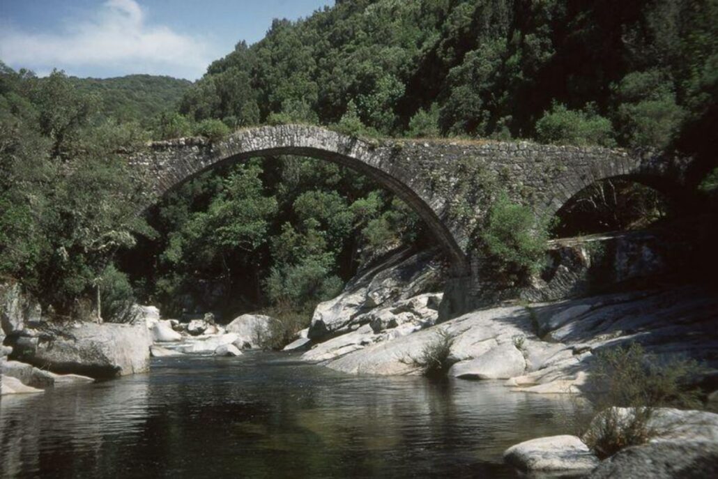 IMG_2008-05-25_Pont_Genois_11