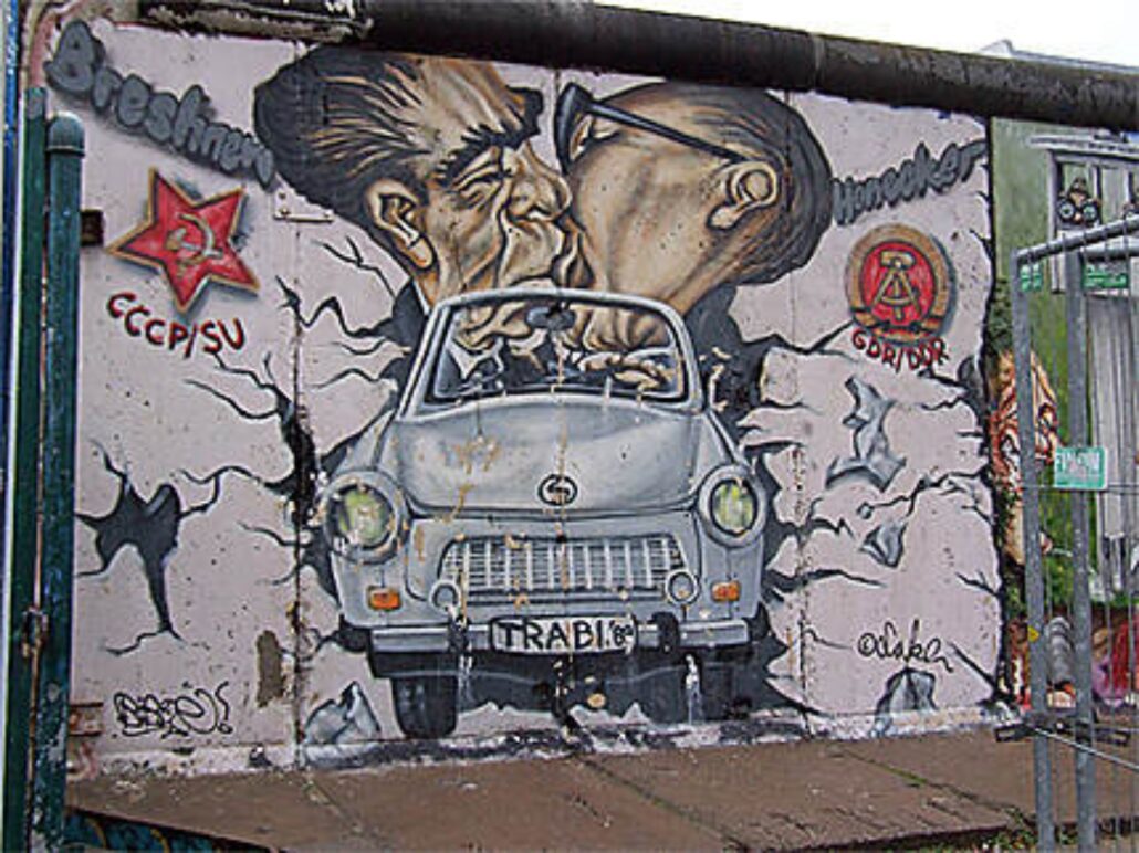 2009_Bar 25 berges de la Spree_East Side Gallery_Allemagne_berlin_12