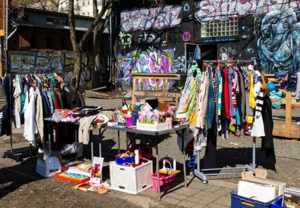 2009_Raw-Gelände_street-art_clubbing_cinéma_de_plein_air_Berlin_Allemagne_1