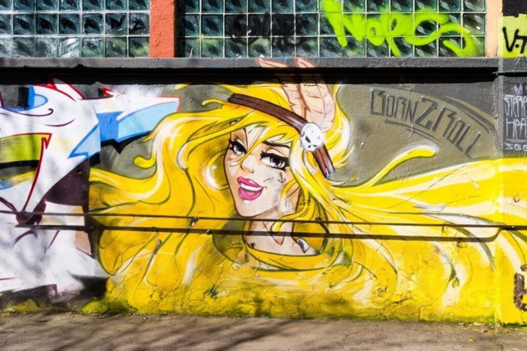 2009_Raw-Gelände_street-art_clubbing_cinéma_de_plein_air_Berlin_Allemagne_3