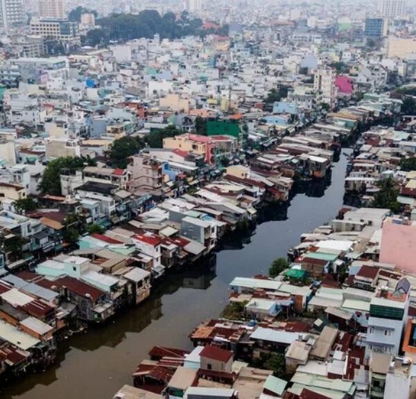 Bidonvilles de la rivière Saigon