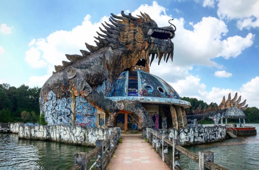 Parc aquatique abandonné – Hué Vietnam