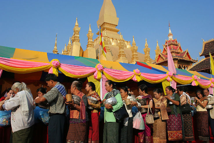 La Fête de That Luang au Laos