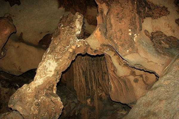 La grotte de Trung Trang – l'île de Cat Ba5