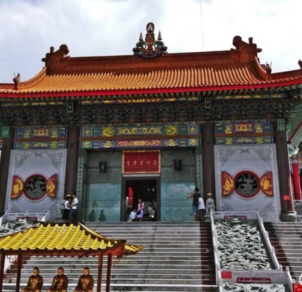 Les temples et sanctuaires chinois de Bangkok