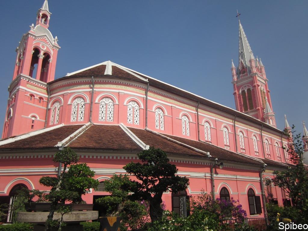 L’Église Tan Dinh