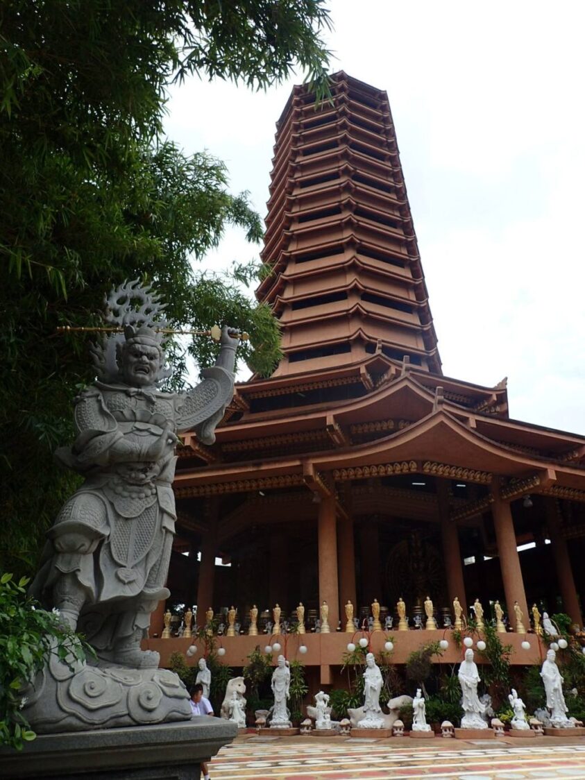 Phra Mae Kuan Im Maha Bodhisattva Chokchai