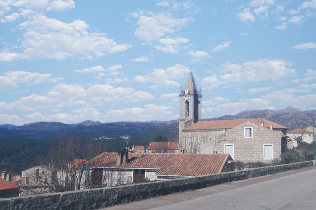 2020-10-16_les maisons de Zonza Corse_5