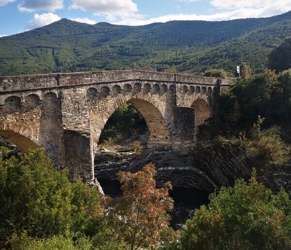 Pont d’Altiani Pont Génois a 3 arches