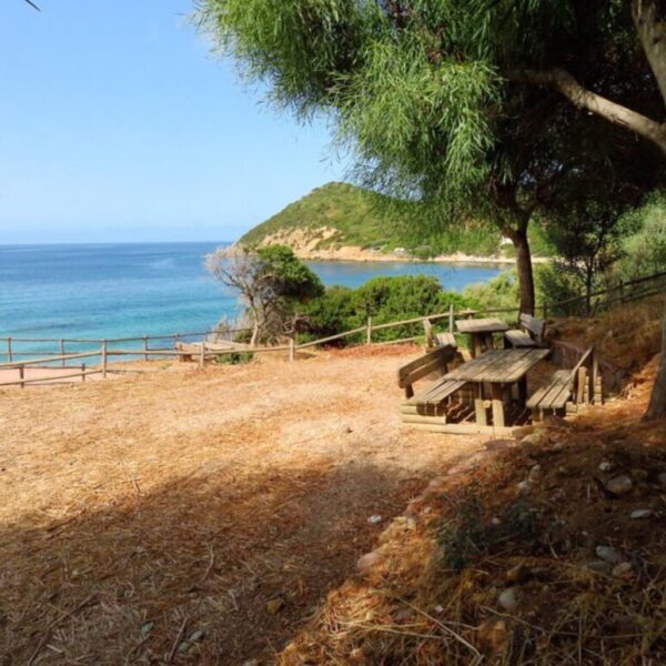 Sur la route de Bosa