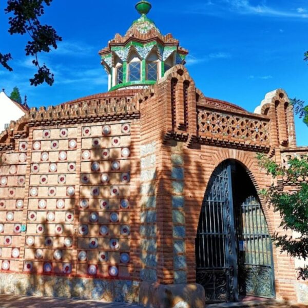 11) Pavillon Güell Barcelone – Antoni Gaudi