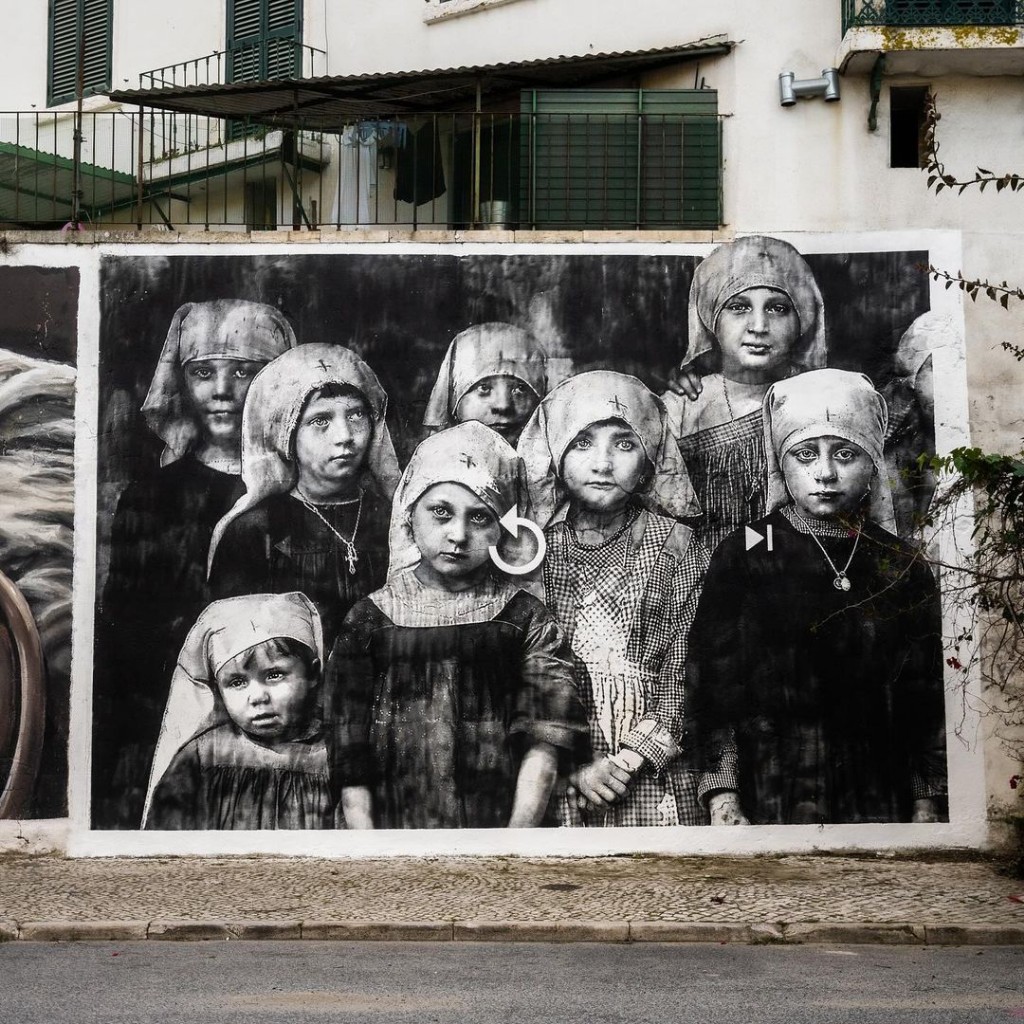 Fresque_fresque historique en noir et blanc de Ricardo Romero_Chelas—Lisbonne_2