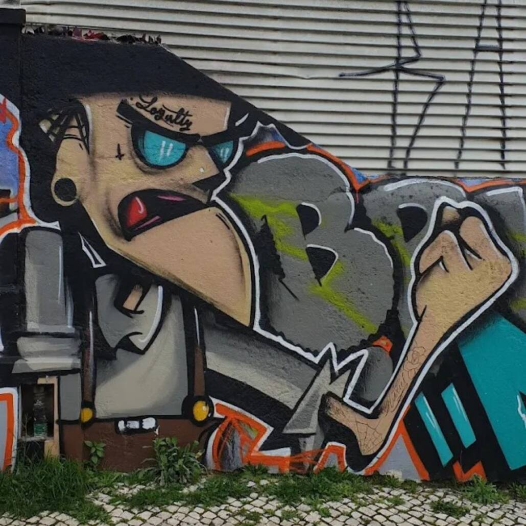 IMG_2022-11-26_Fresques_Rua_Gualdim_Pais—Lisbonne_1