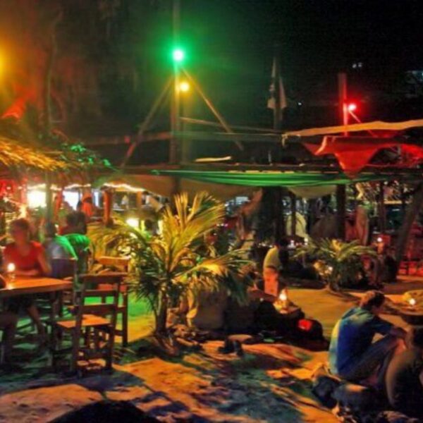 Les bars de Phi Phi