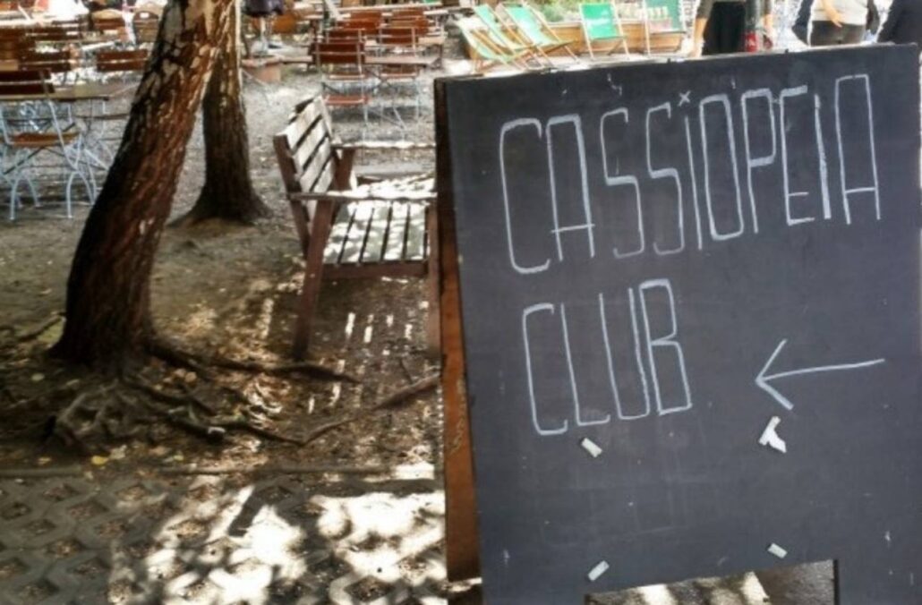 2009_Raw-Gelände_street-art_clubbing_cinéma_de_plein_air_Berlin_Allemagne_9