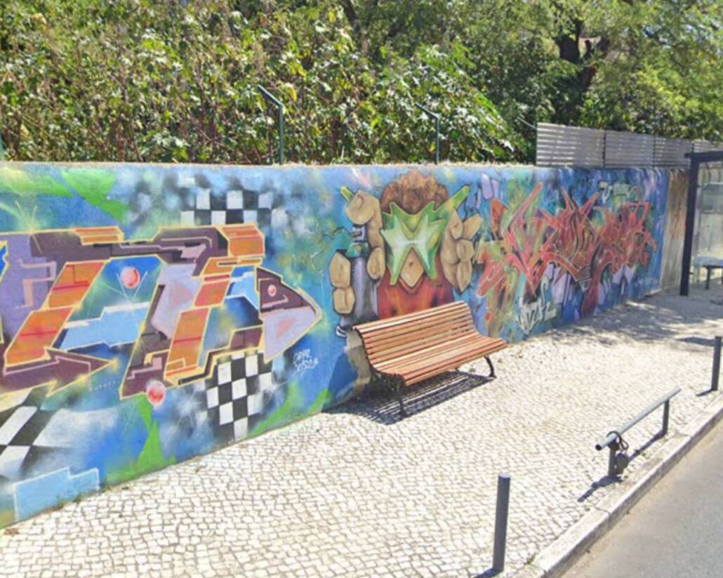 street_art_Estrada_de_Chelas—Lisbonne_6