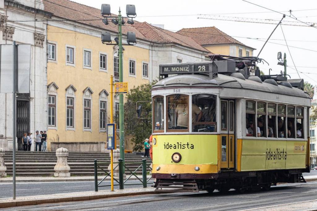 Lisbonne place Martim Moniz et ses alentours_2