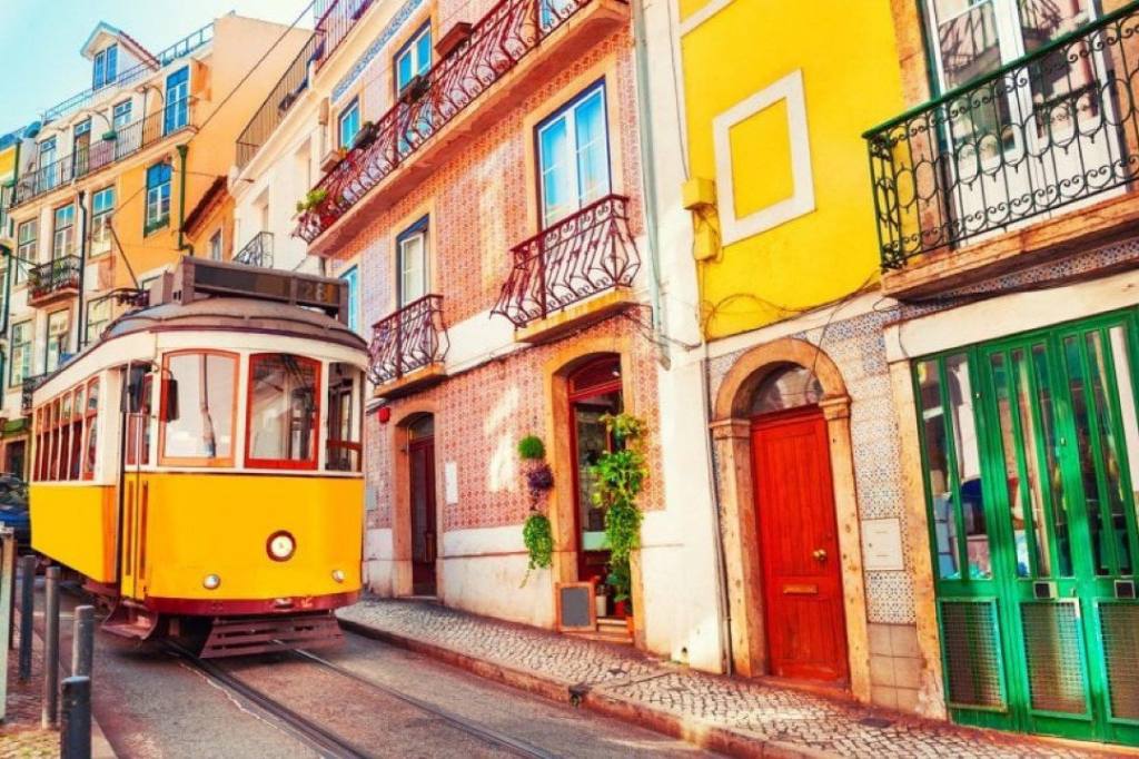 Lisbonne place Martim Moniz et ses alentours_3